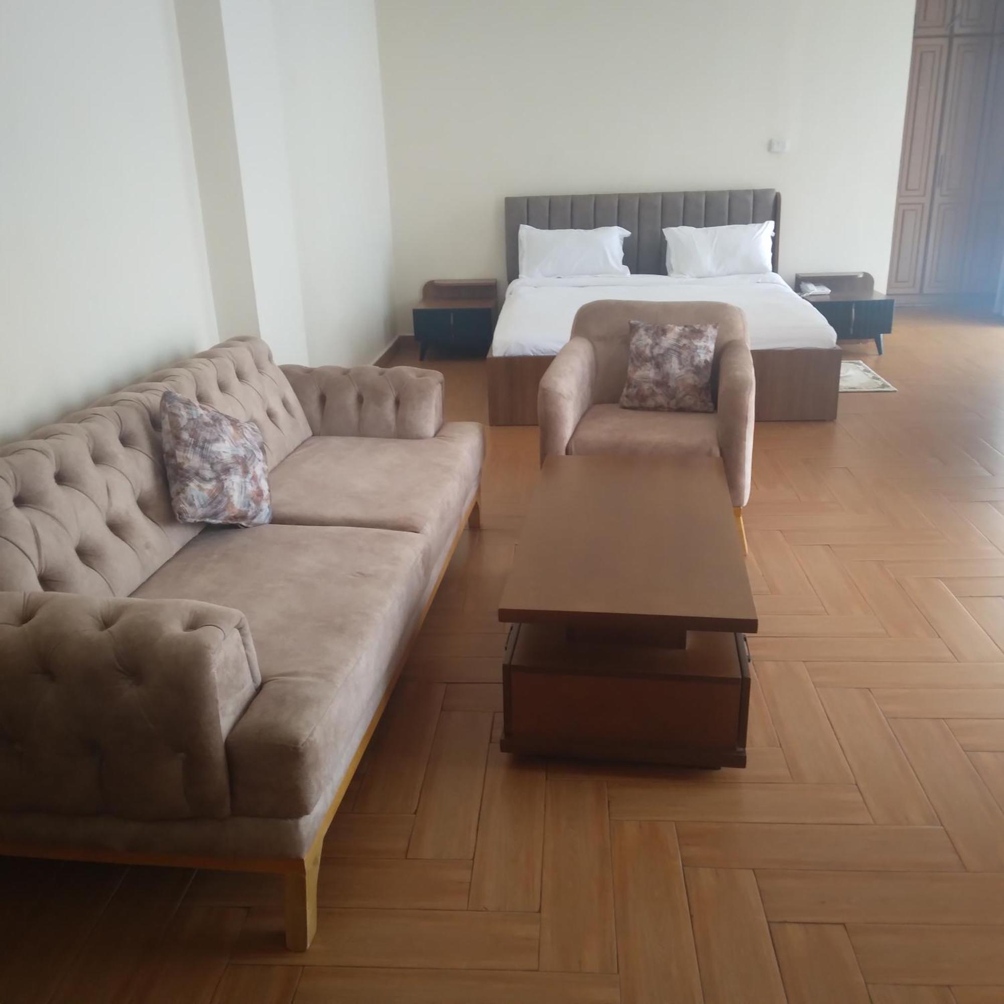 Adey Ababa Stadium Hotel アジス・アベバ エクステリア 写真